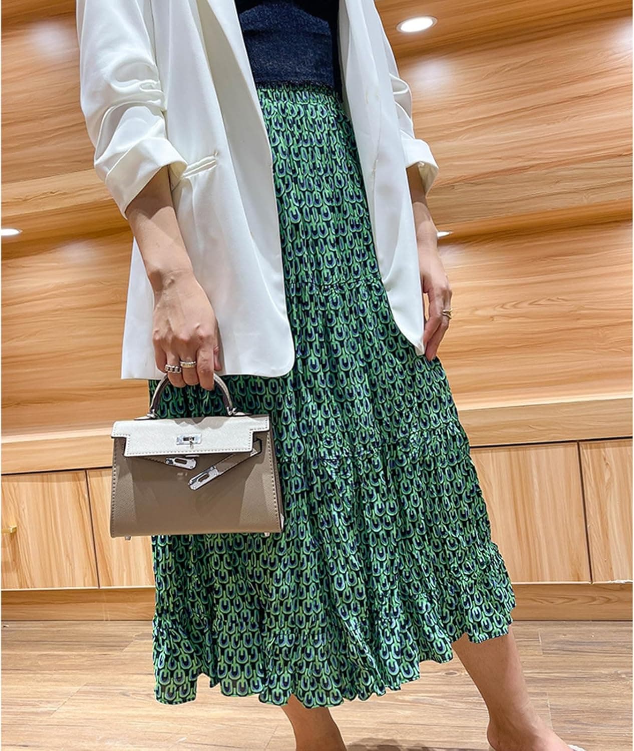 کیف دستی زنانه mothgel مدل Top-handle-handbags معاصر 7.87" x 2.56" x 5.51" رنگ خاکی-نقره‌ای با سگک 3007