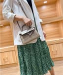 کیف دستی زنانه mothgel مدل Top-handle-handbags معاصر 7.87" x 2.56" x 5.51" رنگ خاکی-نقره‌ای با سگک 3008