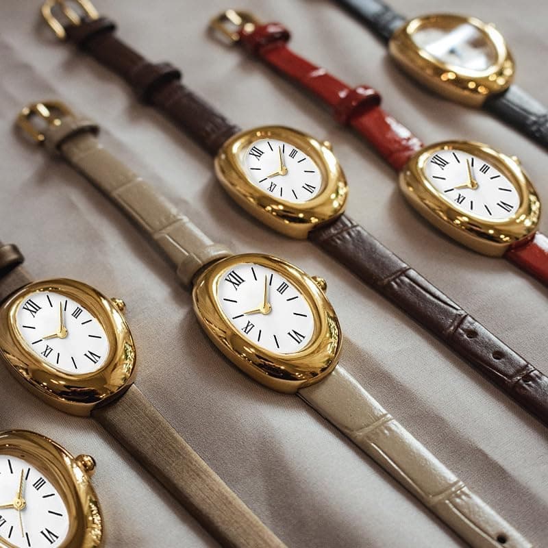 ساعت دستبندی زنانه MASTOP - ساعت دستبندی با صفحه بیضی 24 میلی‌متری شیک - ساعت مچی کوارتز به سبک جواهرات طلایی - هدیه برای او، مشکی A 3055