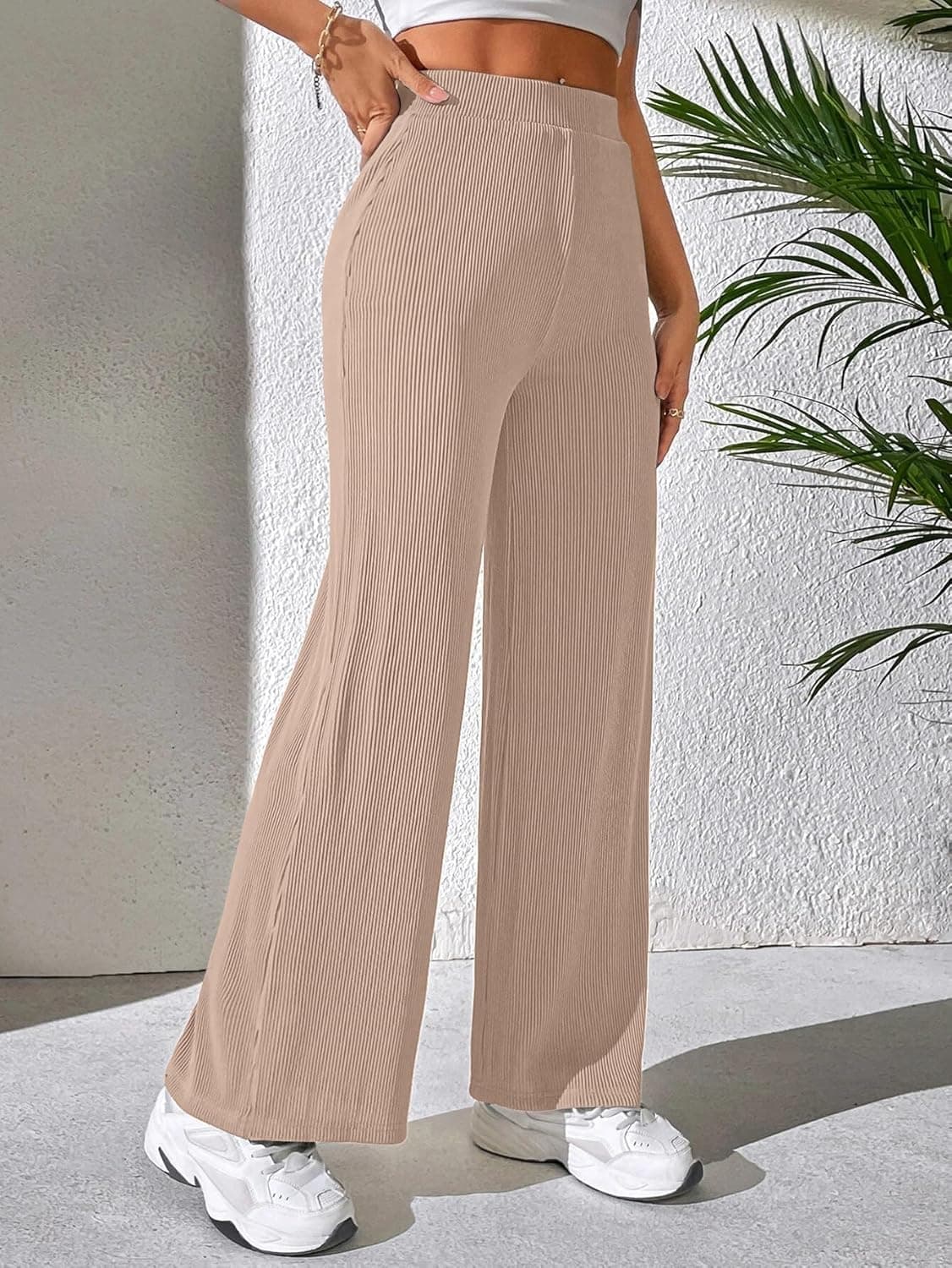 شلوار پاراشوت کارگو زنانه GRECIILOOKS – شلوار کره‌ای دم‌پا گشاد با کمر بلند | پوشاک کژوال ترندی برای استفاده روزانه و سفر (موجود در سایز بزرگ و پک ترکیبی ۲ عددی) ۳۴ بژ 3072