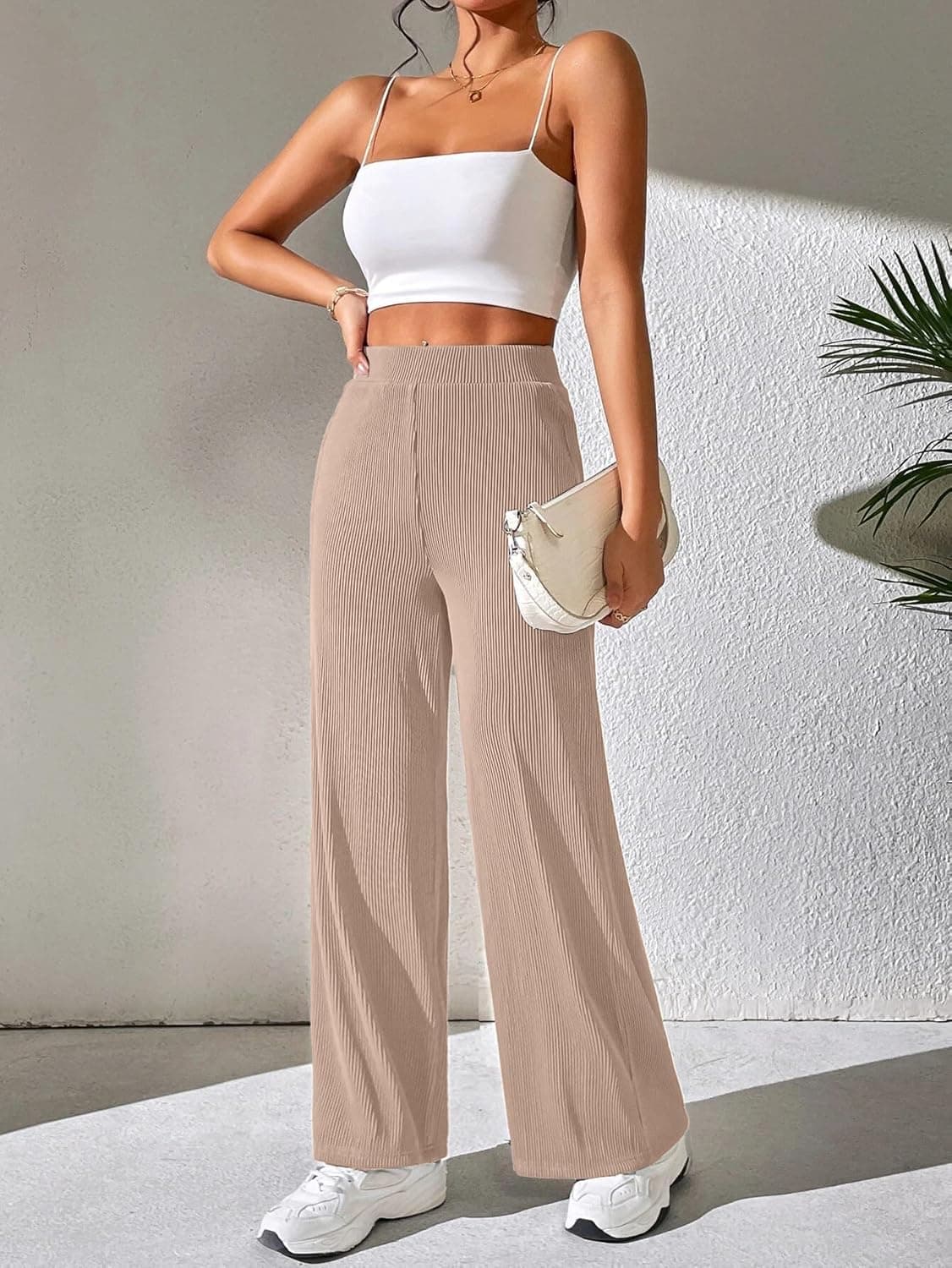 شلوار پاراشوت کارگو زنانه GRECIILOOKS – شلوار کره‌ای دم‌پا گشاد با کمر بلند | پوشاک کژوال ترندی برای استفاده روزانه و سفر (موجود در سایز بزرگ و پک ترکیبی ۲ عددی) ۳۴ بژ 3076