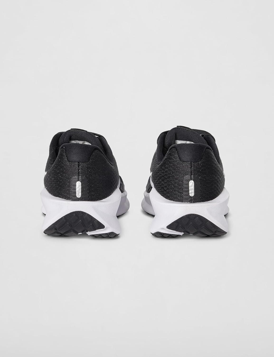 Nike کفش زنانه W NIKE DOWNSHIFTER 13 مخصوص RUNNING سایز 39 EU رنگ BLACK/WHITE-DK SMOKE GREY 3325