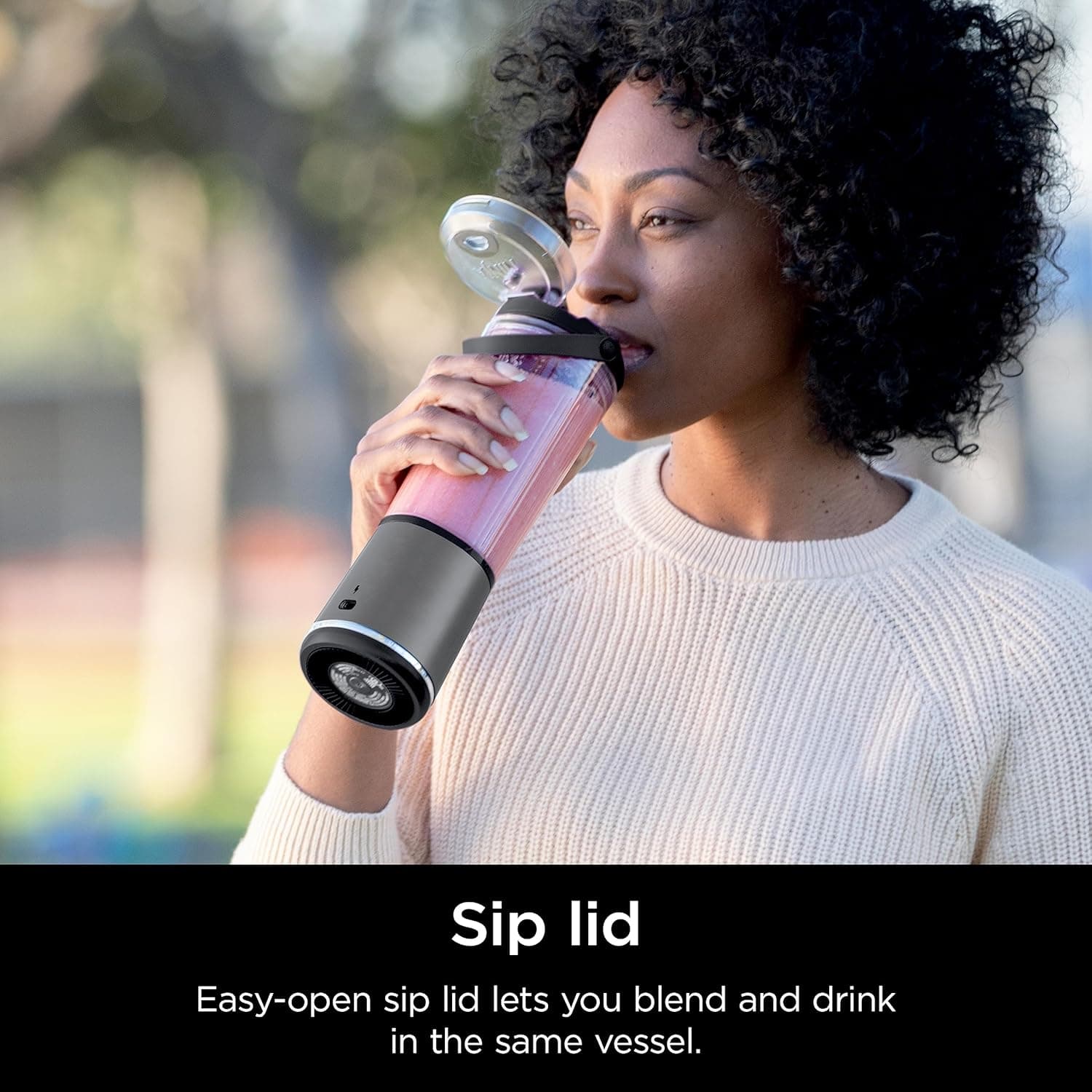 Ninja Blast مخلوط‌کن قابل حمل – ظرفیت ۵۳۰ میلی‌لیتر، دارای درب ضدنشت و دهانه نوشیدن (Sip Spout)، قابل شارژ و قابل حمل، مناسب برای اسموتی، پروتئین شیک، خرد کردن یخ و میوه‌های منجمد، رنگ مشکی، مدل BC151MEBK، با ۲ سال گارانتی. 864