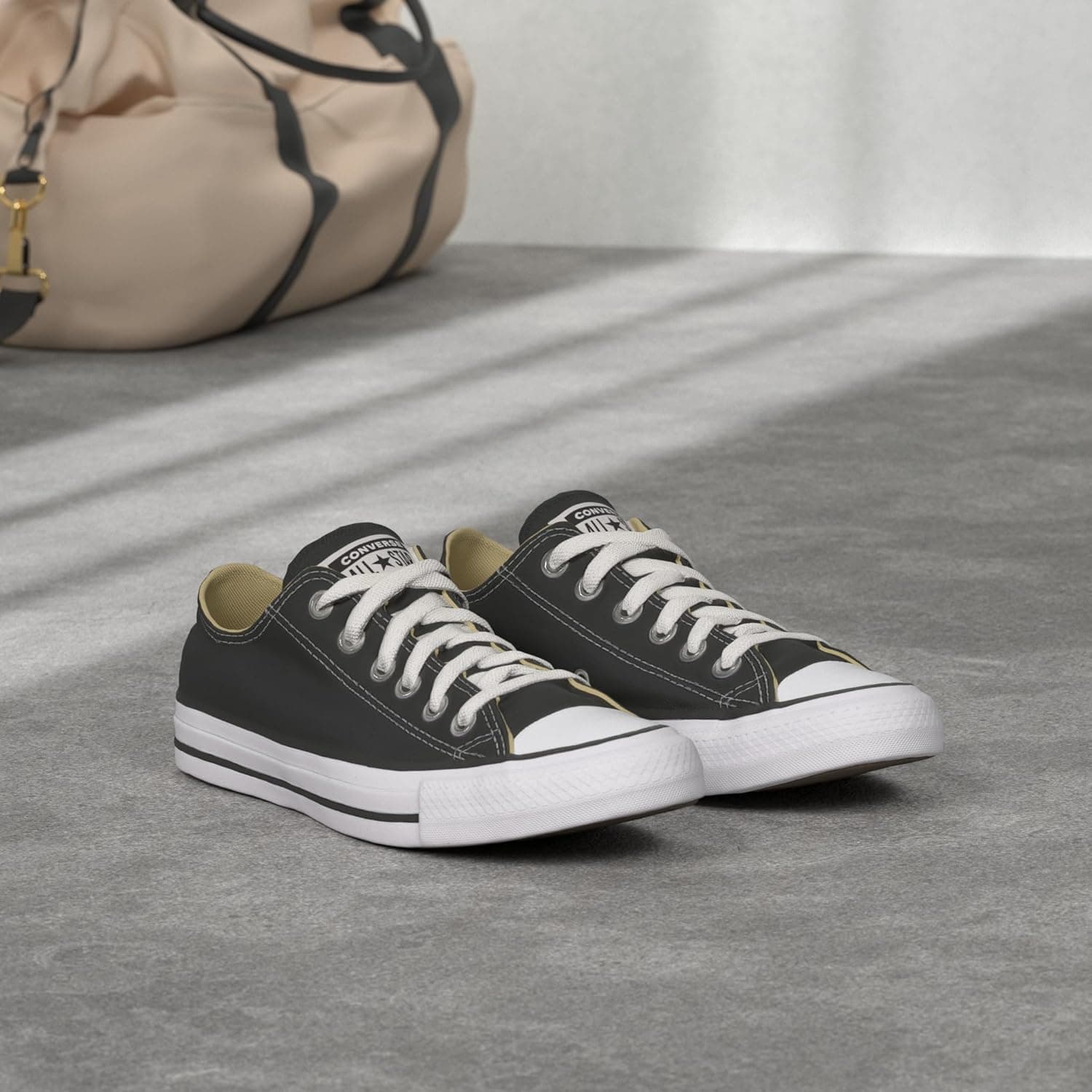 کفش زنانه Converse Chuck Taylor سایز 41 EU رنگ مشکی 364