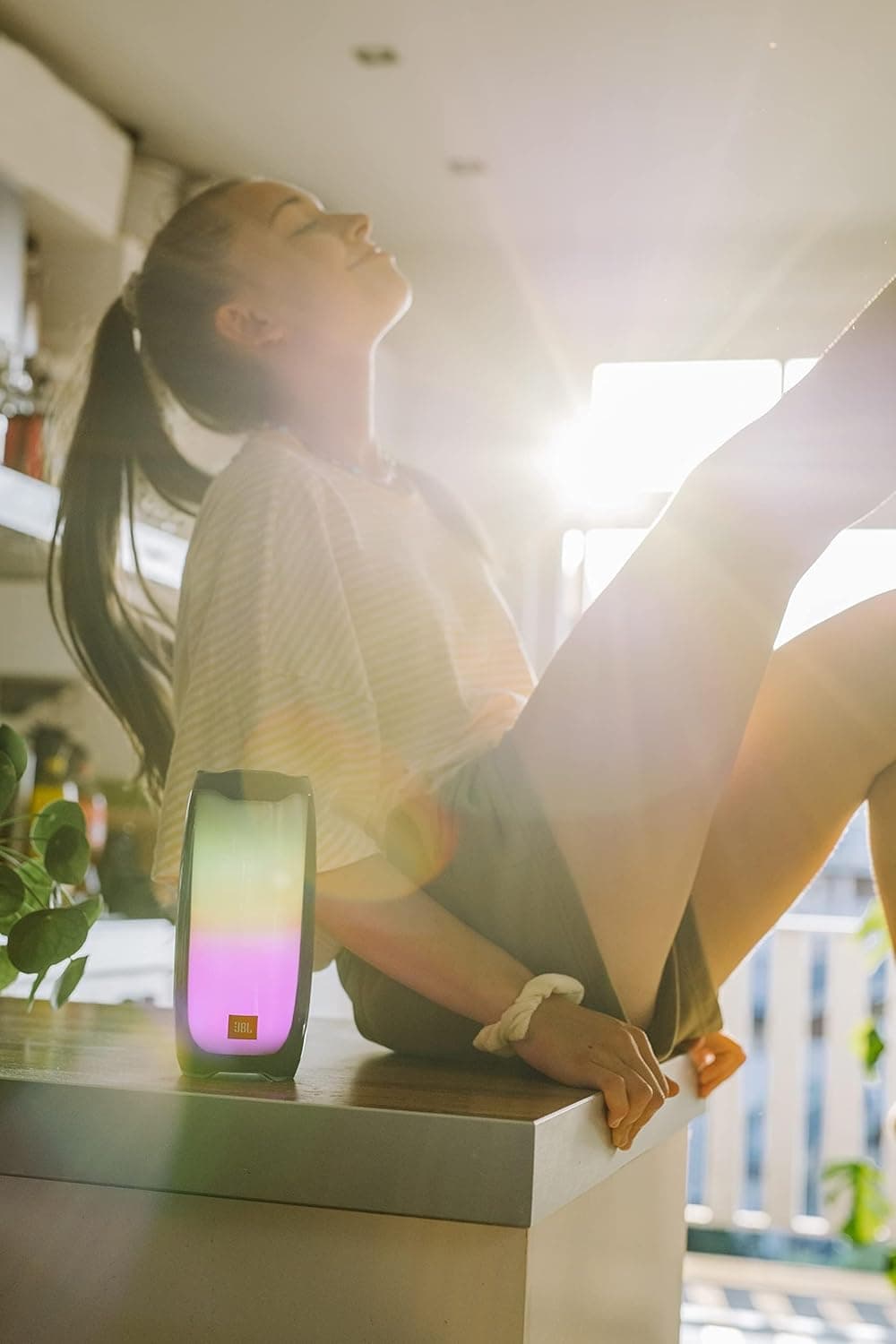 اسپیکر بلوتوثی JBL Pulse 4 – قابل حمل، با نورپردازی LED ۳۶۰ درجه