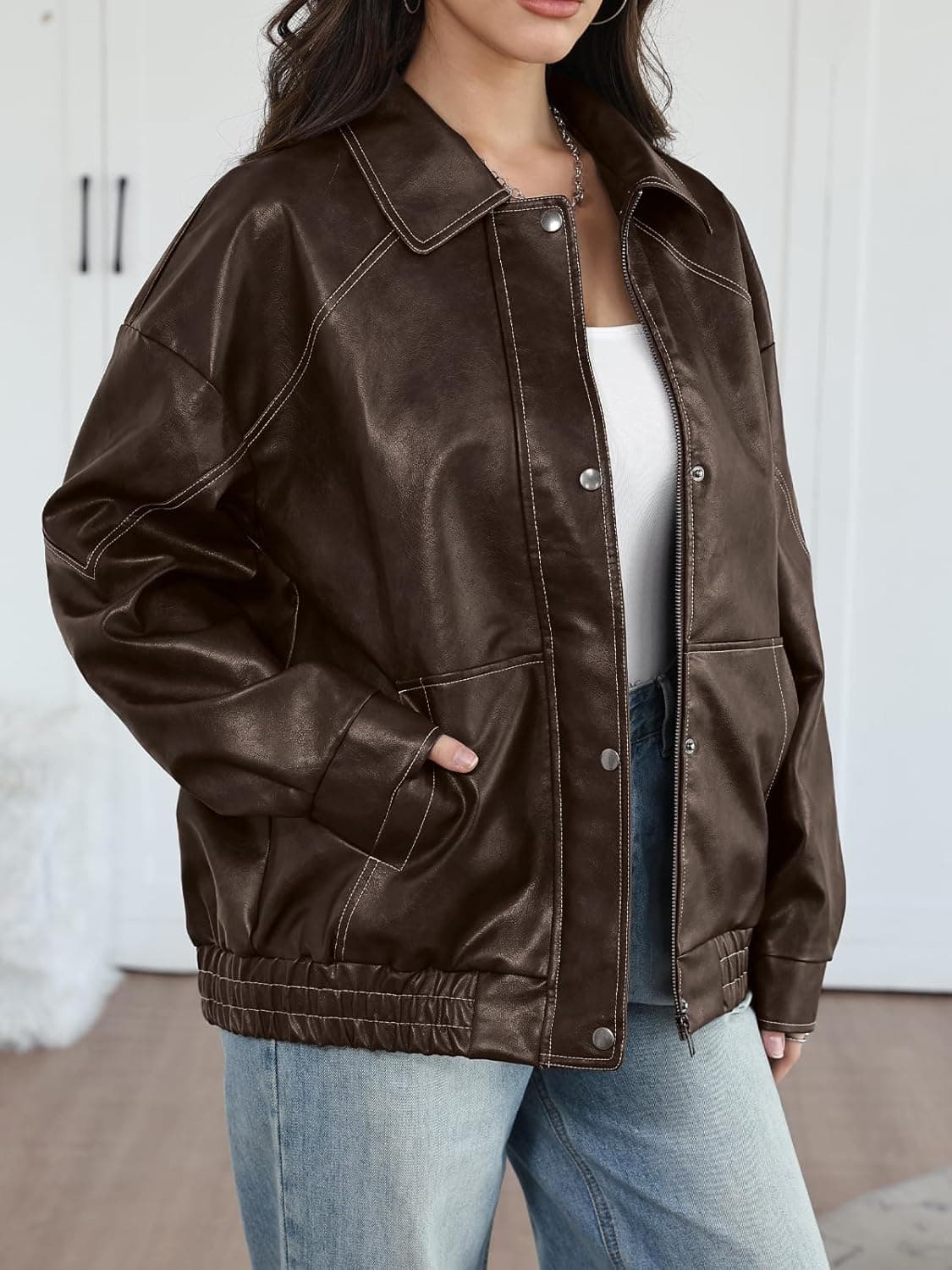 کت چرمی زنانه اورسایز Trendy Queen مدل موتورسواری بمبر پاییزه زمستانی 2025 قهوهای سایز L 3047