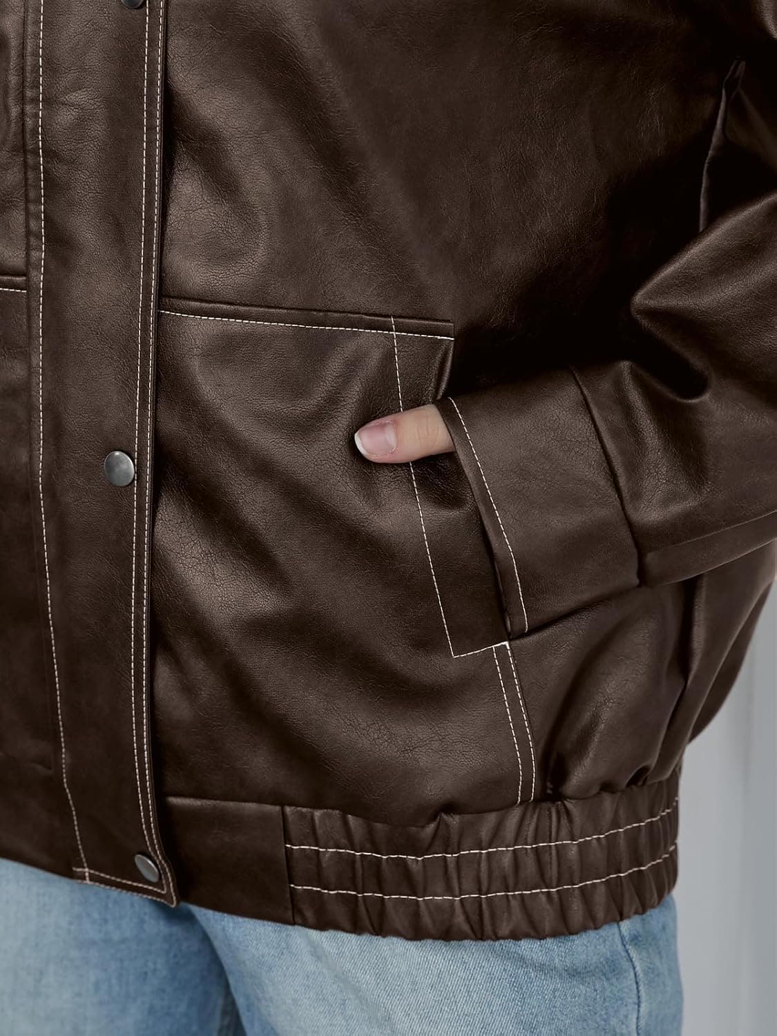 کت چرمی زنانه اورسایز Trendy Queen مدل موتورسواری بمبر پاییزه زمستانی 2025 قهوهای سایز L 3049